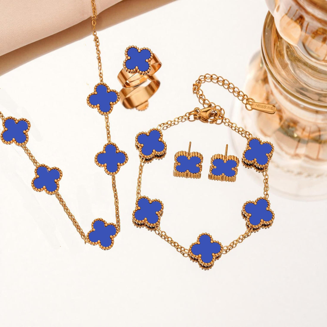 Titanium Four-Leaf Flower Jewelry Set