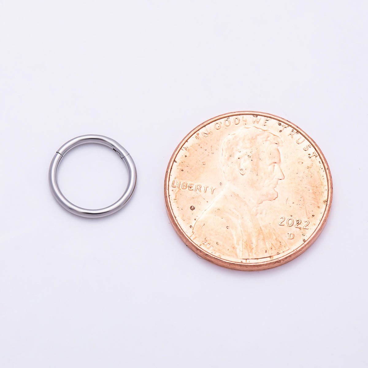 Titanium 10mm Silver Round Single Septum Cartilage Piercing Clicker | Findings-00469