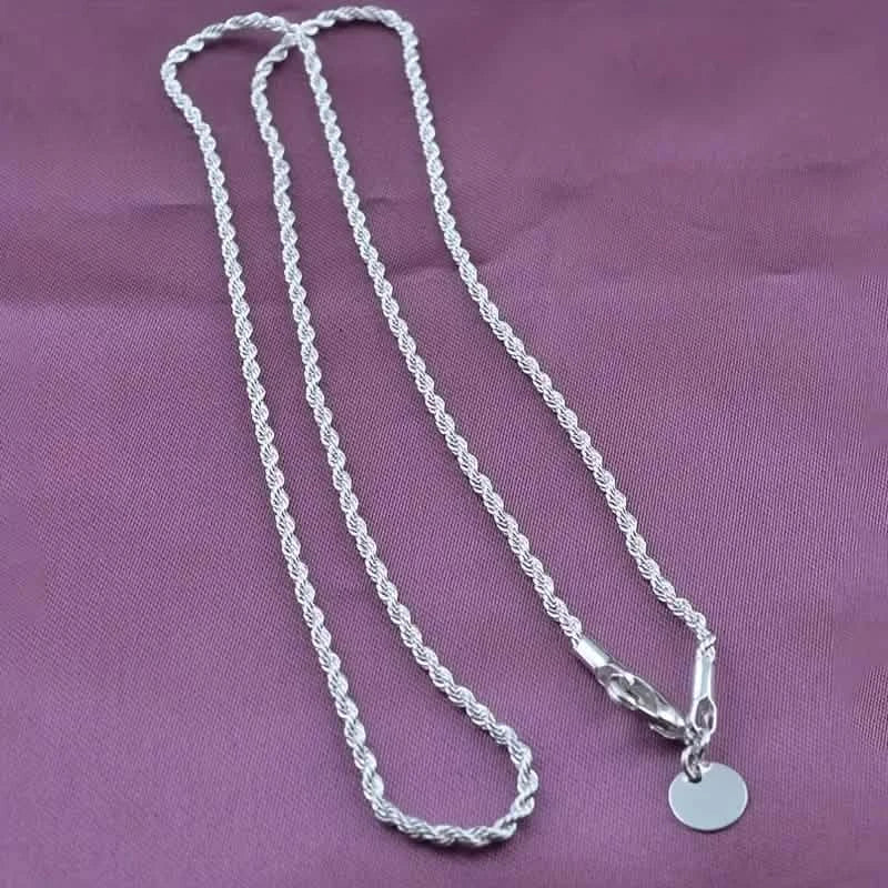 This dynamic Twisted Rope Chain has visual appeal that catches the light beautify.